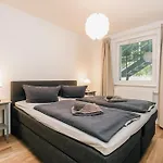 Haus Waldidyll, Waldperle Daire Sellin (Rugen)