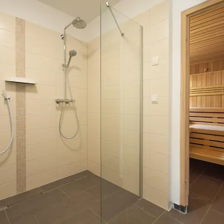 Haus Waldidyll, Waldperle Sellin (Rugen)