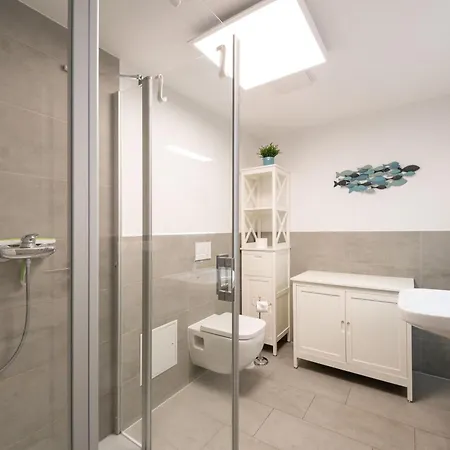 Haus Waldidyll, Waldperle Sellin (Rugen)